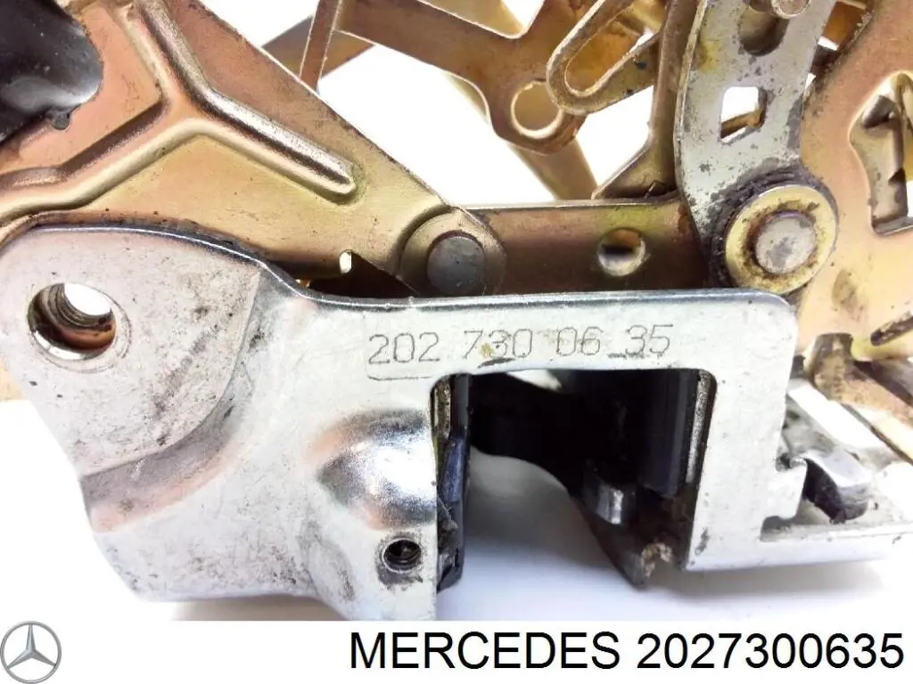  Замок двери задней правой Mercedes E 