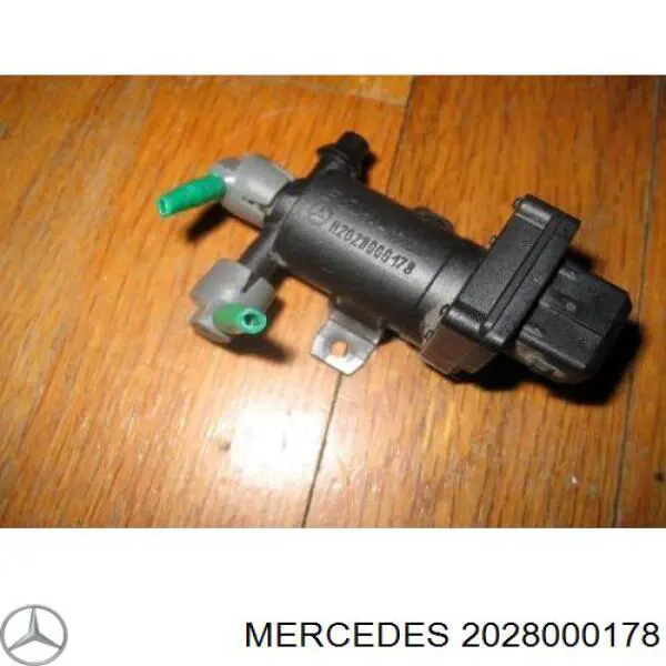 Мотор заслонки печки на Mercedes C (W202)