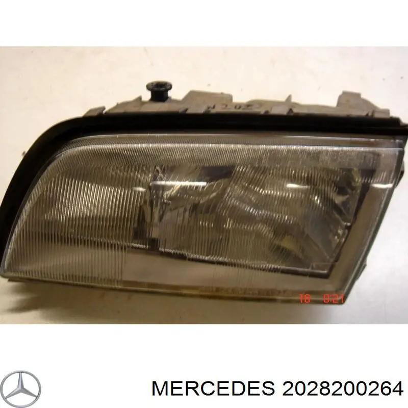 Фонарь задний правый Mercedes 2028200466 цена, от 30.64 USD