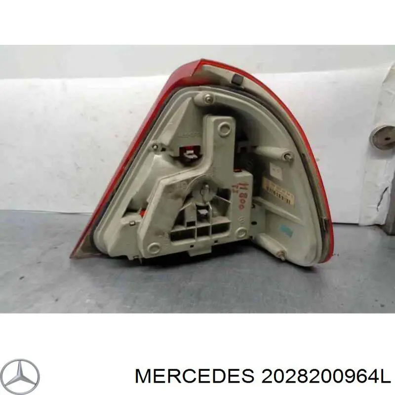 Задняя левая фара Mercedes 2028200964L цена, от 25.40 USD