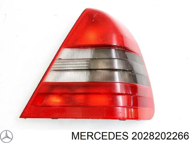 2028202266 Mercedes стекло фонаря заднего правого