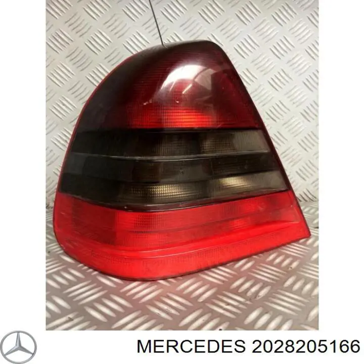 Стекло фонаря заднего левого 2028205166 Mercedes