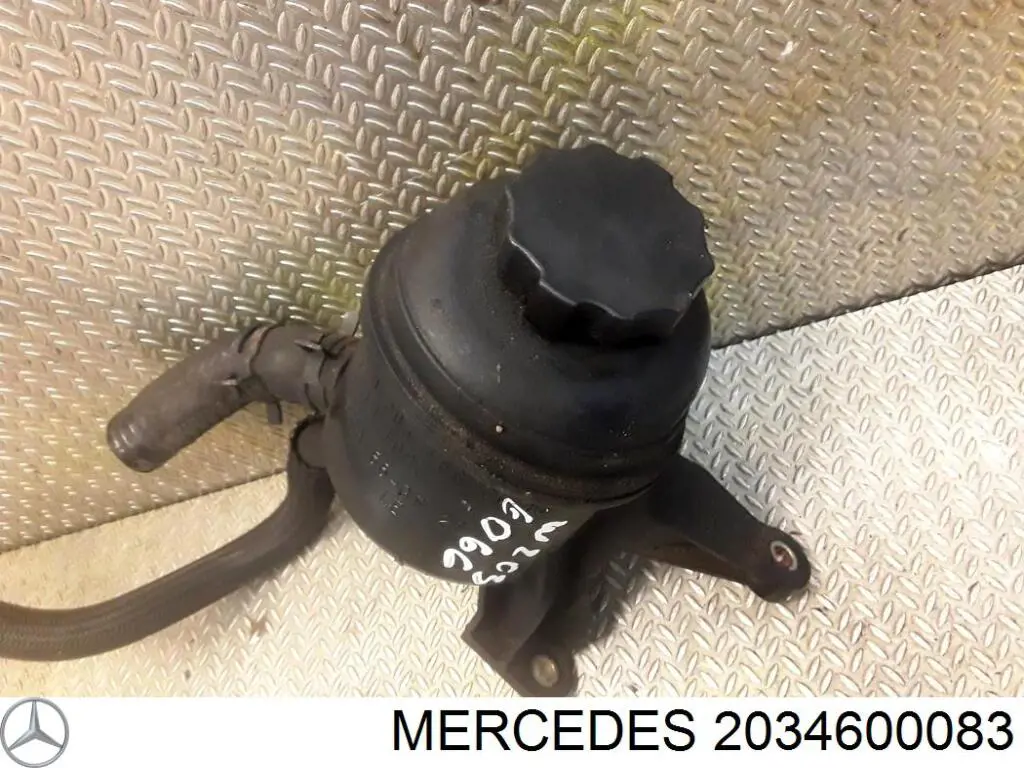  Бачок ГУР Mercedes C 