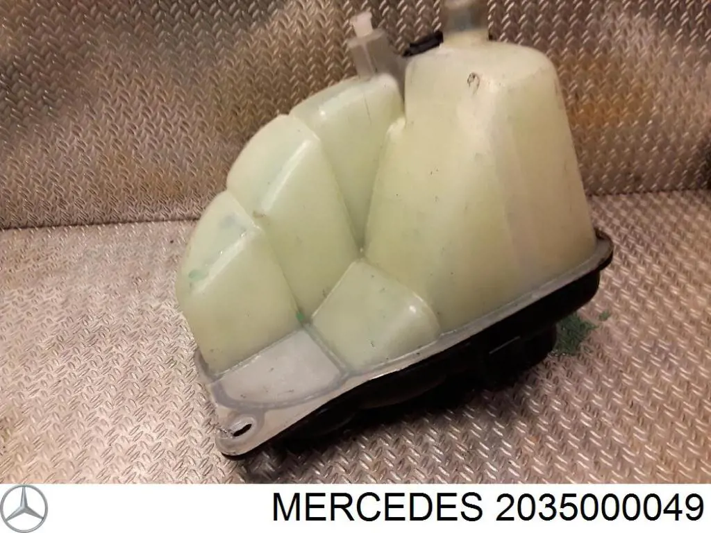 2035000049 Mercedes Расширительный бачок охлаждения