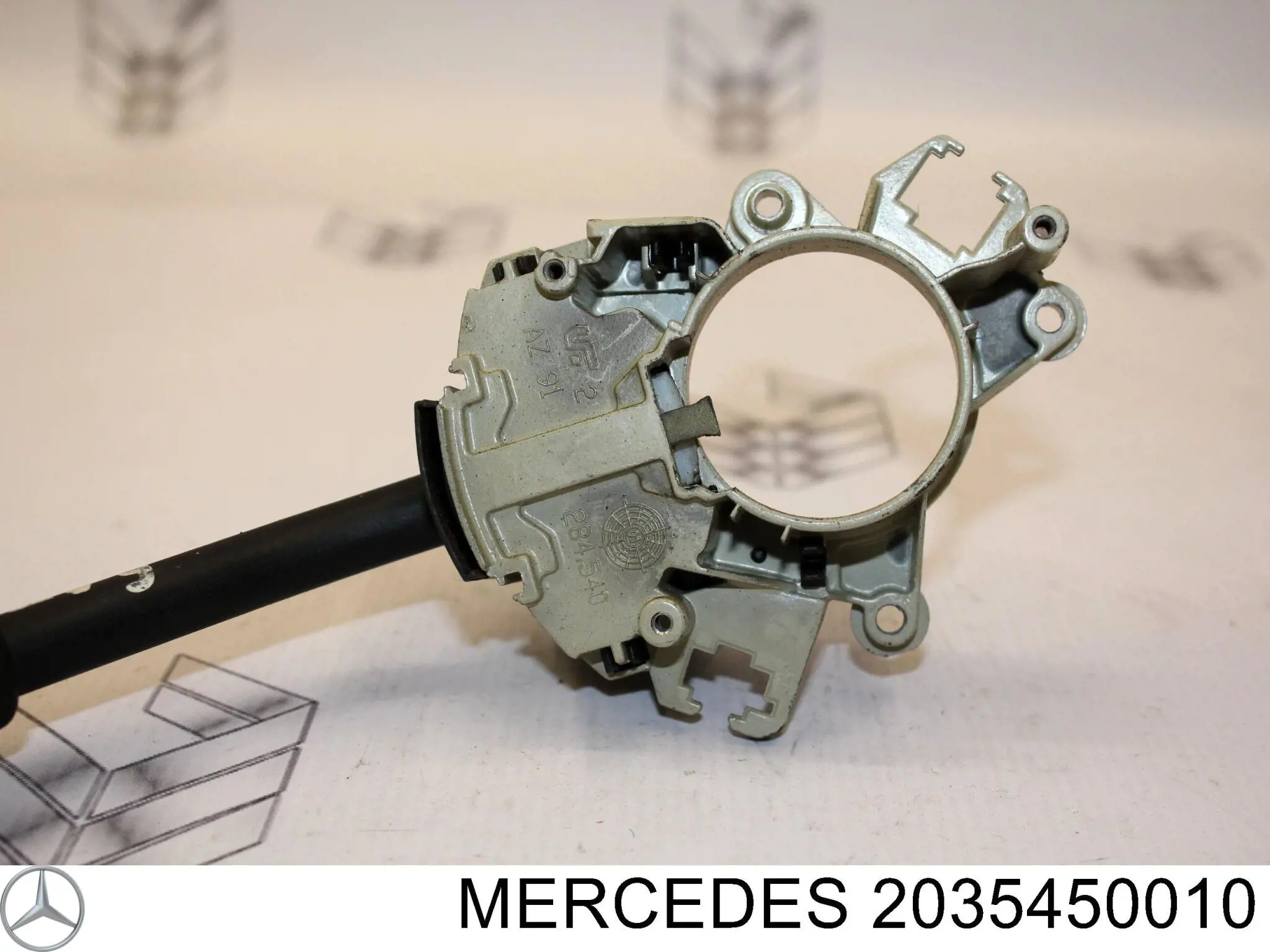Подрулевой переключатель левый Mercedes 2035450010