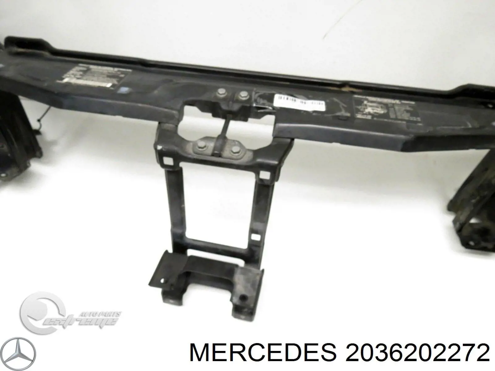 2036202272 Mercedes 