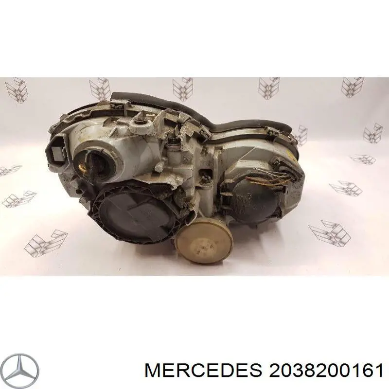 Левая фара 2038200161 Mercedes