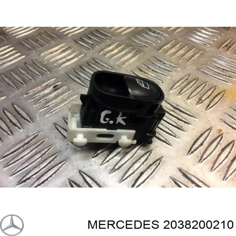 Botão dianteiro direito de ativação de motor de acionamento de vidro para Mercedes C (S203)