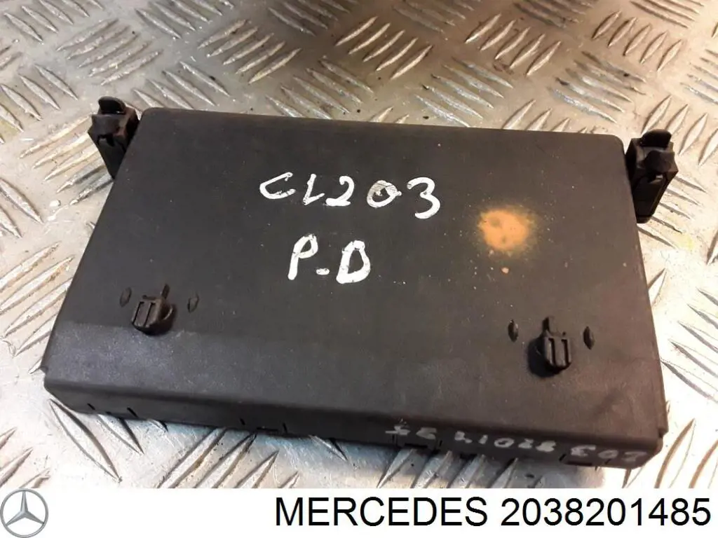 Купить 2038201485 Mercedes Блок комфорта передней двери