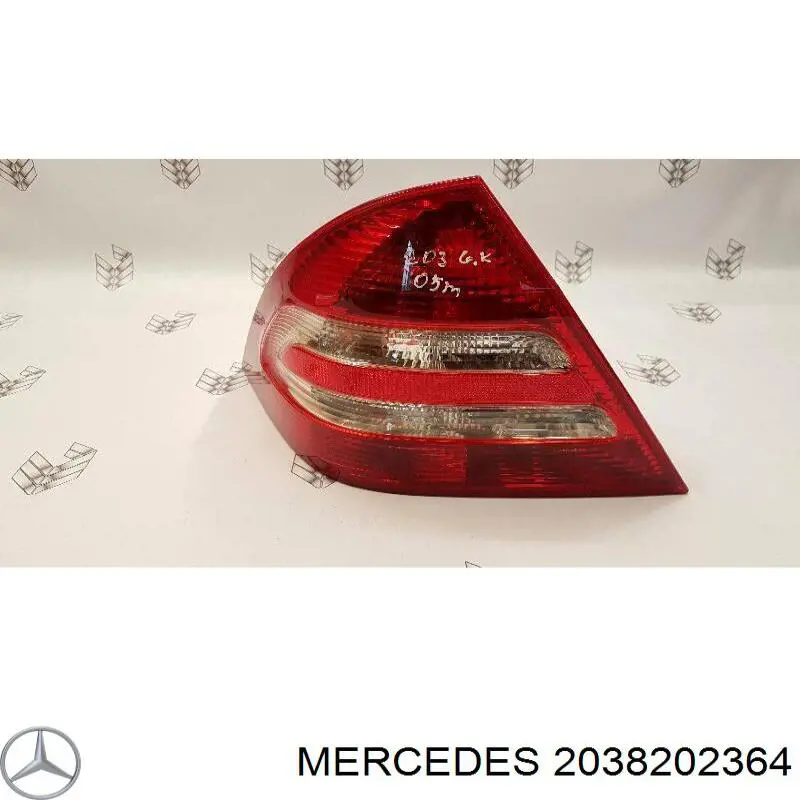 2038202364 Mercedes фонарь задний левый внешний