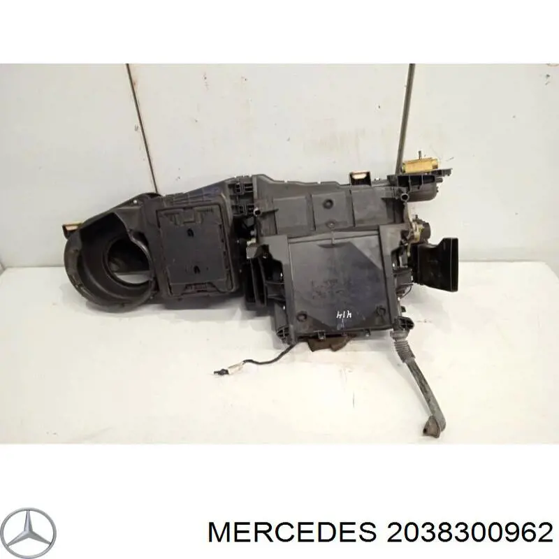  2038300962 Mercedes