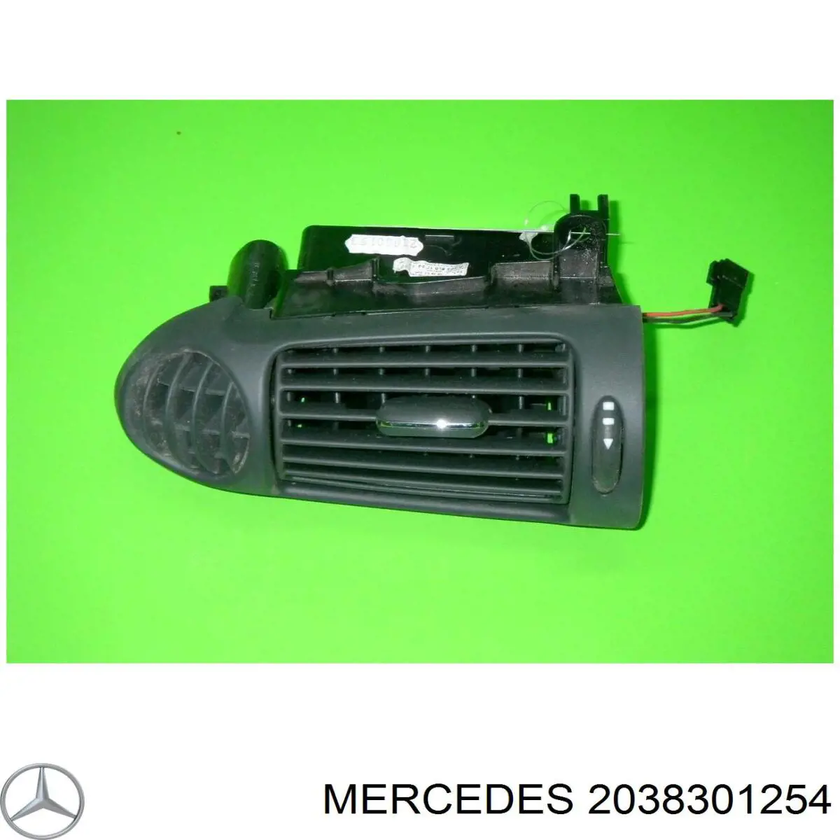 Решетка вентиляции салона на "торпедо" правая Mercedes A20383012547206 цена, от 6.33 USD