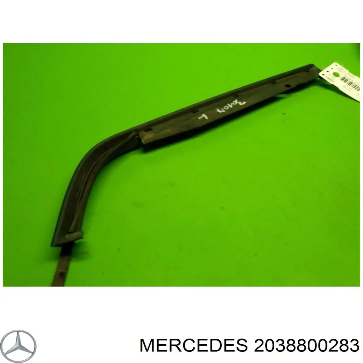 Молдинг решетки радиатора верхний Mercedes 2038800283 цена, от 25.34 USD