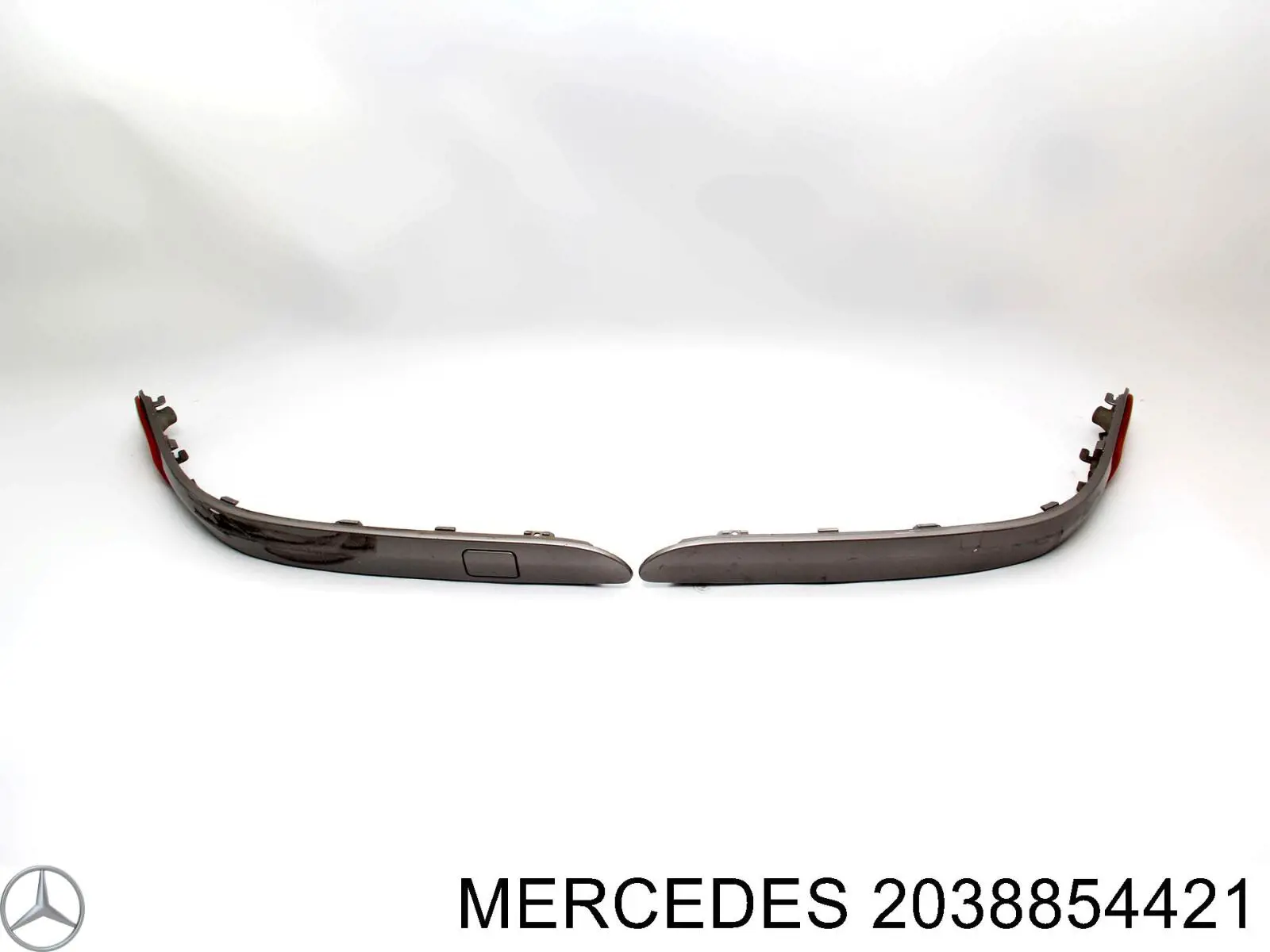 Молдинг бампера переднего правый Mercedes A20388544219999 цена, от 52.62 USD