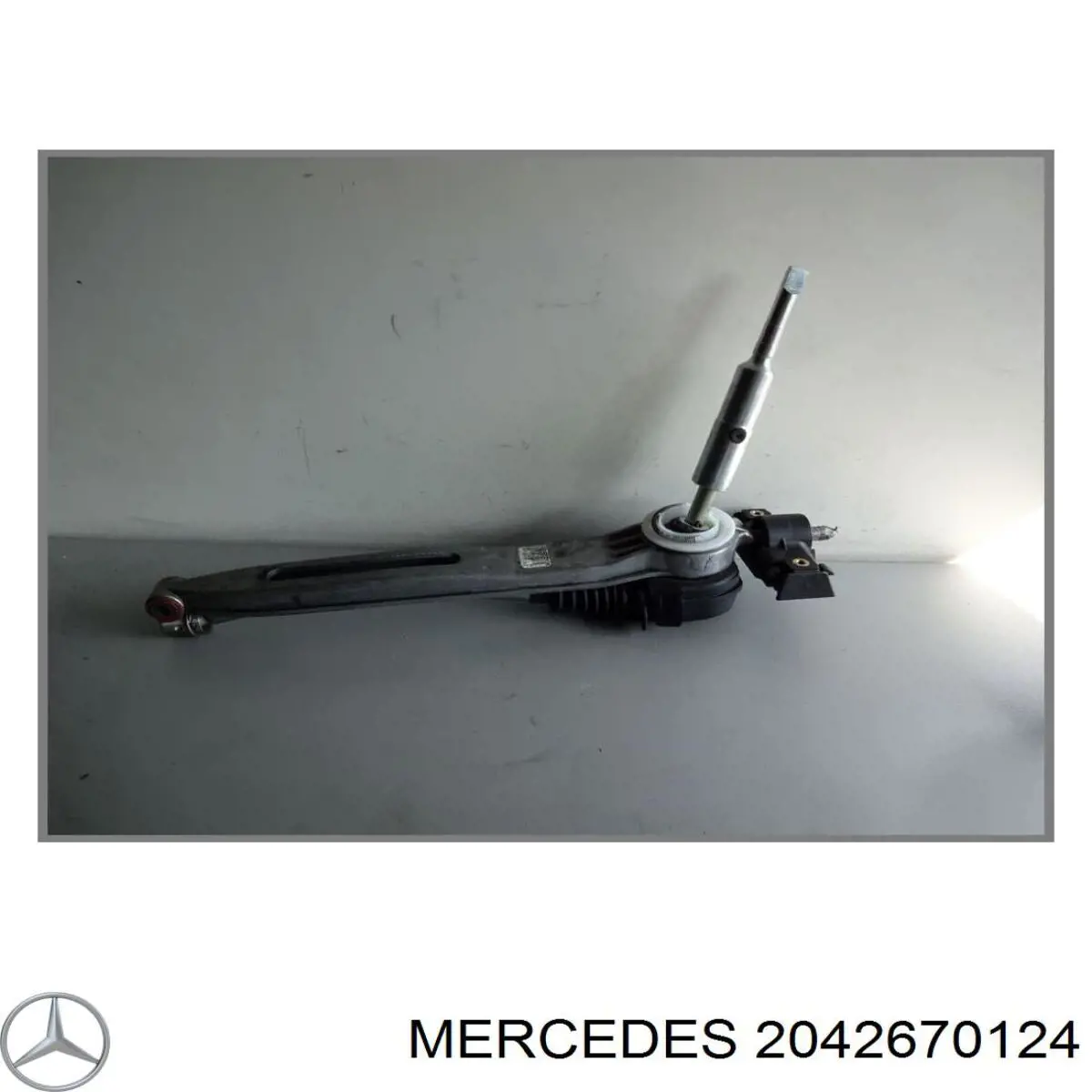 2042670124 Mercedes 