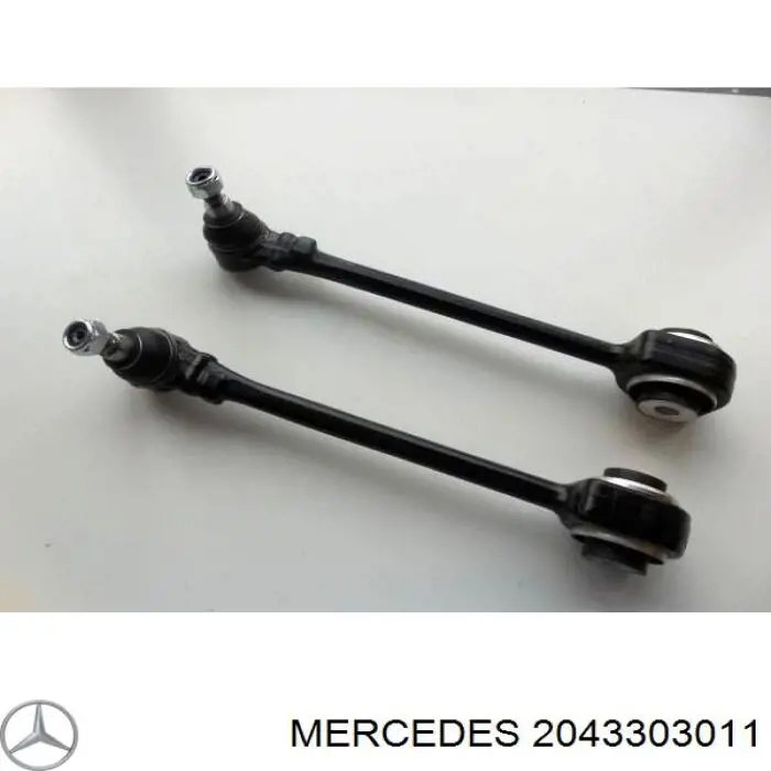 2043303011 Mercedes braço oscilante inferior direito de suspensão dianteira