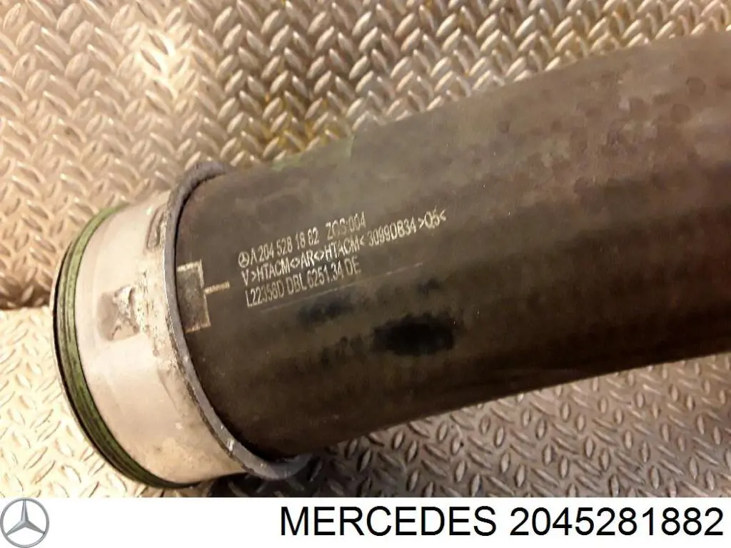 2045281882 Mercedes Патрубок интеркуллера