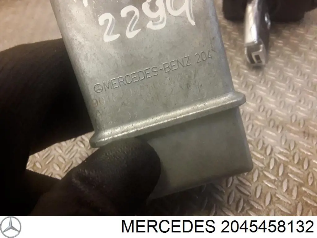 Электронный модуль рулевой колонки на Mercedes E (W212)