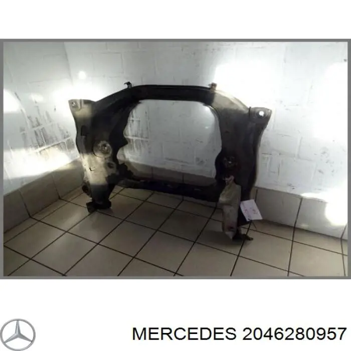 Передняя балка Mercedes 2046280957 цена, от 126.69 USD