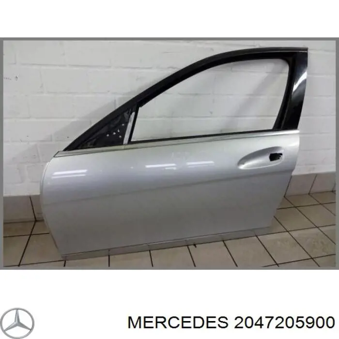 Porta dianteira esquerda Mercedes C  W204