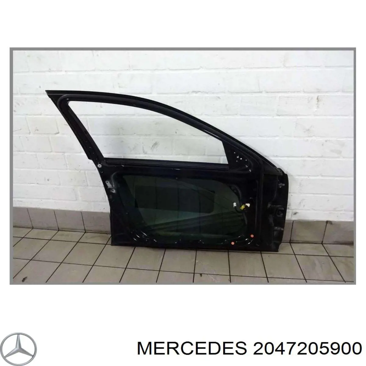 Porta dianteira esquerda para Mercedes C  W204