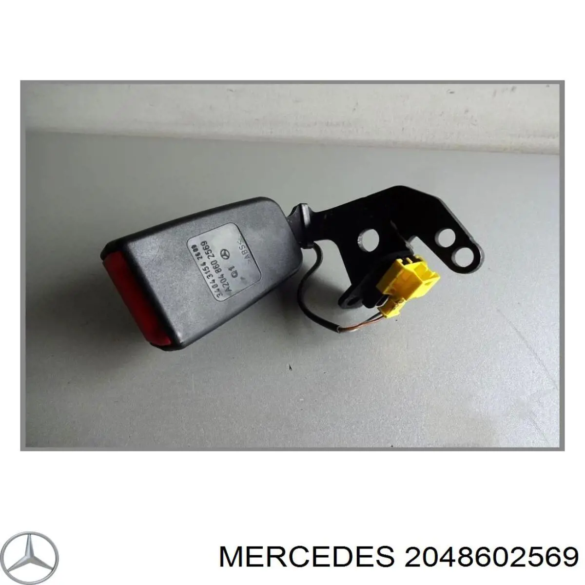 2048602569 Mercedes 