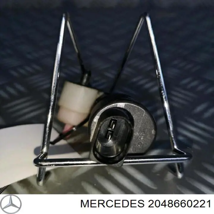 Bomba de motor de fluido para lavador de vidro dianteiro/traseiro Mercedes 2048660221