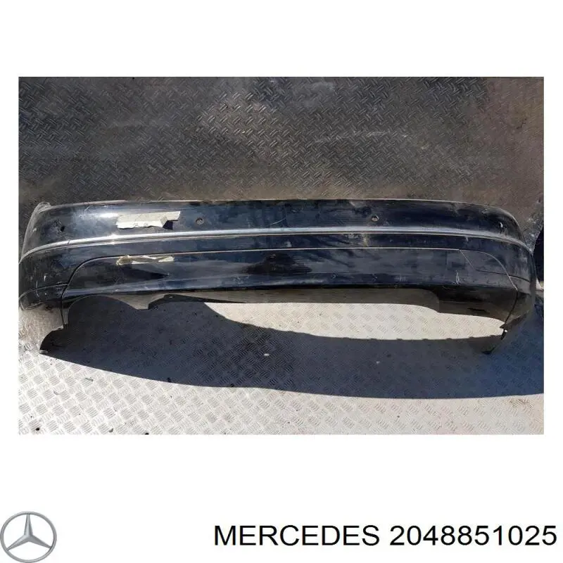 2048851025 Mercedes pára-choque traseiro