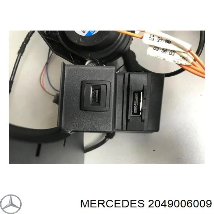 Магнитола (радио AM/FM) Mercedes 2049005908 цена, от 163.66 USD