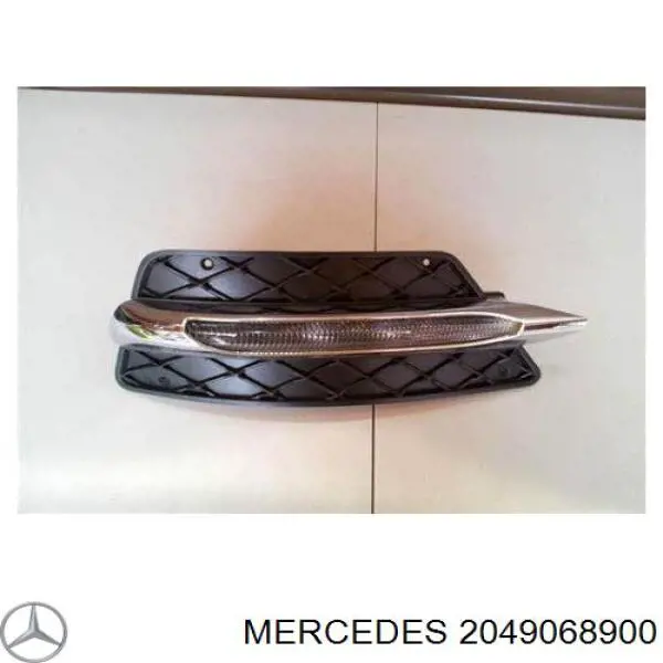 2049068900 Mercedes luzes máximas esquerdas