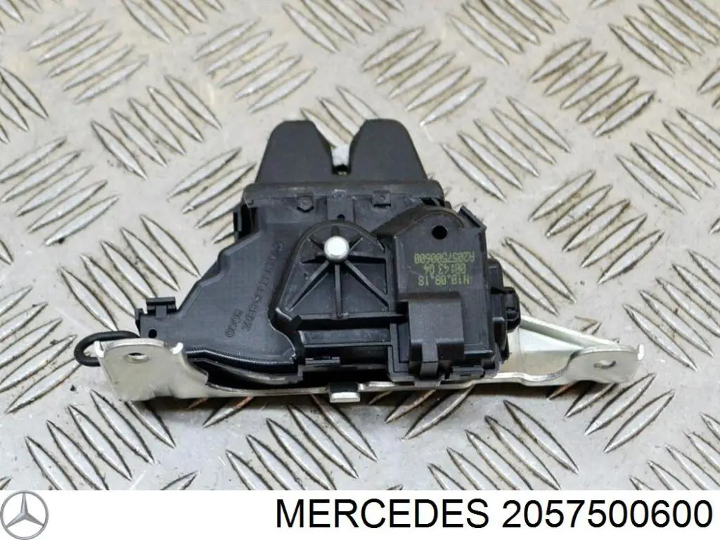Купить 2057500600 Mercedes Замок задней двери