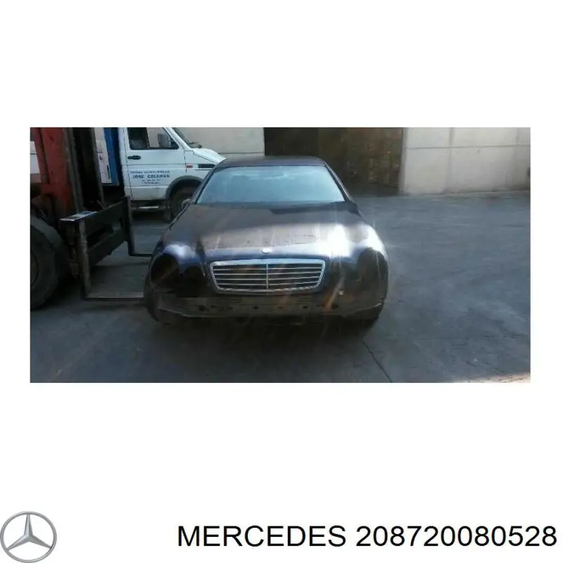 Дверь передняя правая Mercedes 2087200605 цена, от 63.35 USD