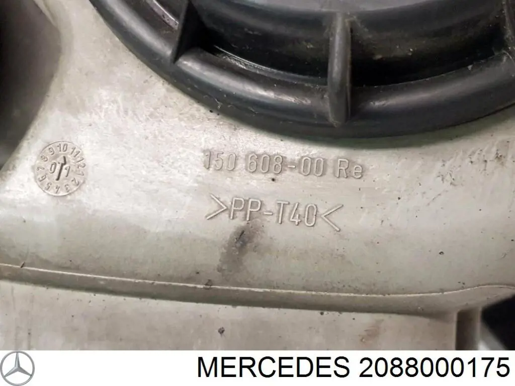 Фара левая 2088000175 Mercedes