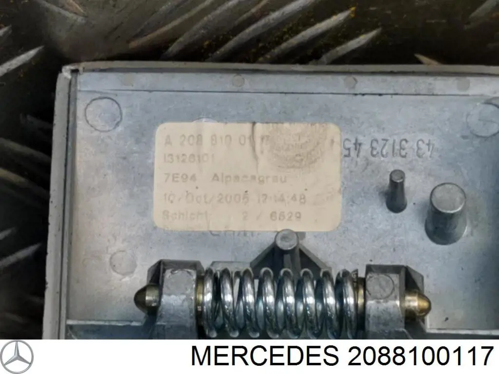 Зеркало заднего вида в салоне на Mercedes CLK  C208