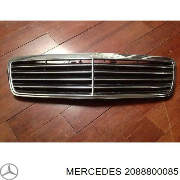 Grelha do radiador para Mercedes CLK (C208)