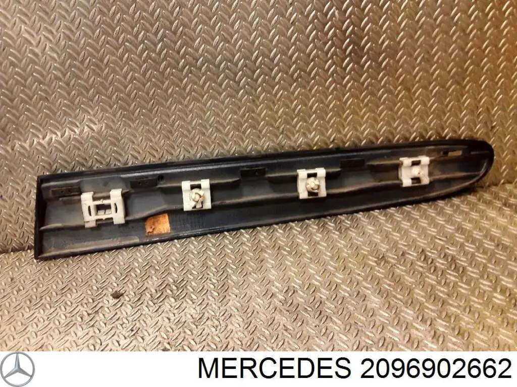  A20969026629999 Mercedes