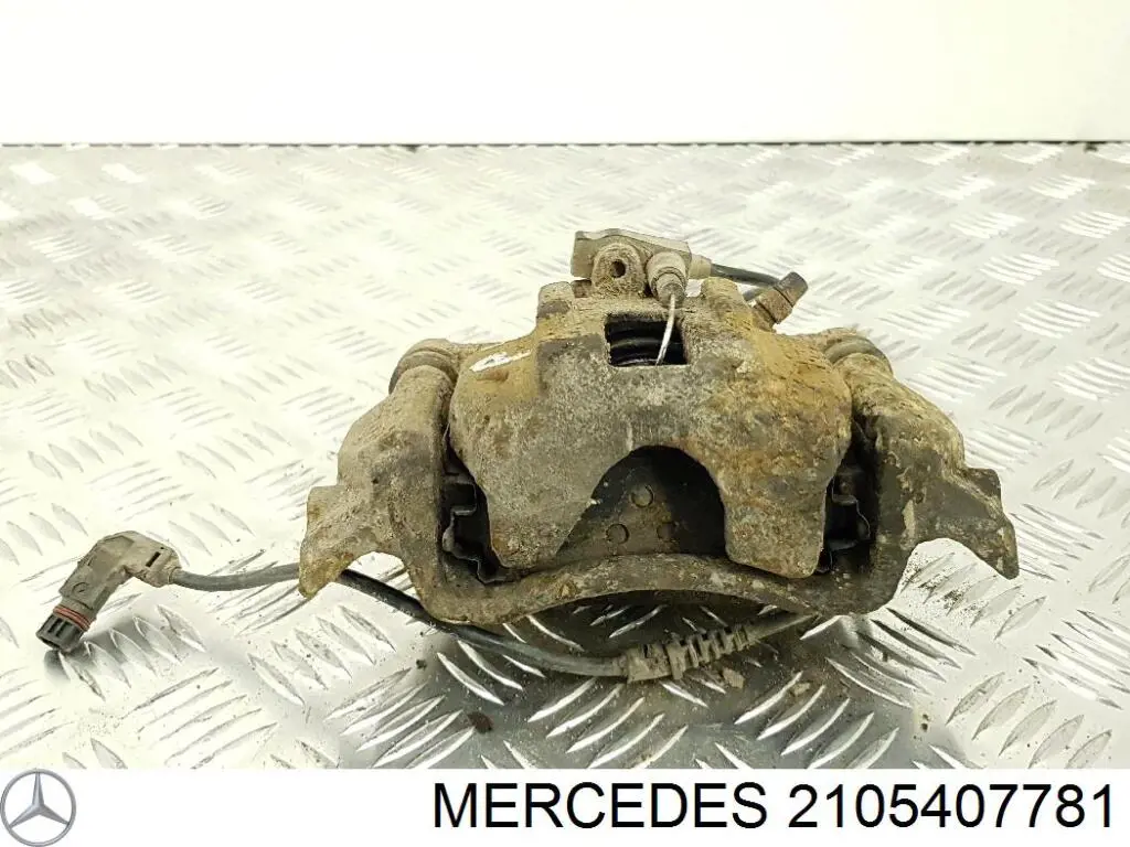 2105407781 Mercedes 