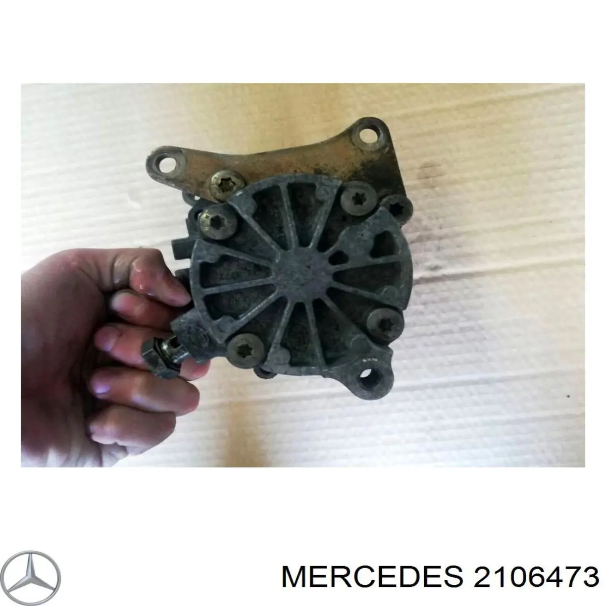2106473 Mercedes 