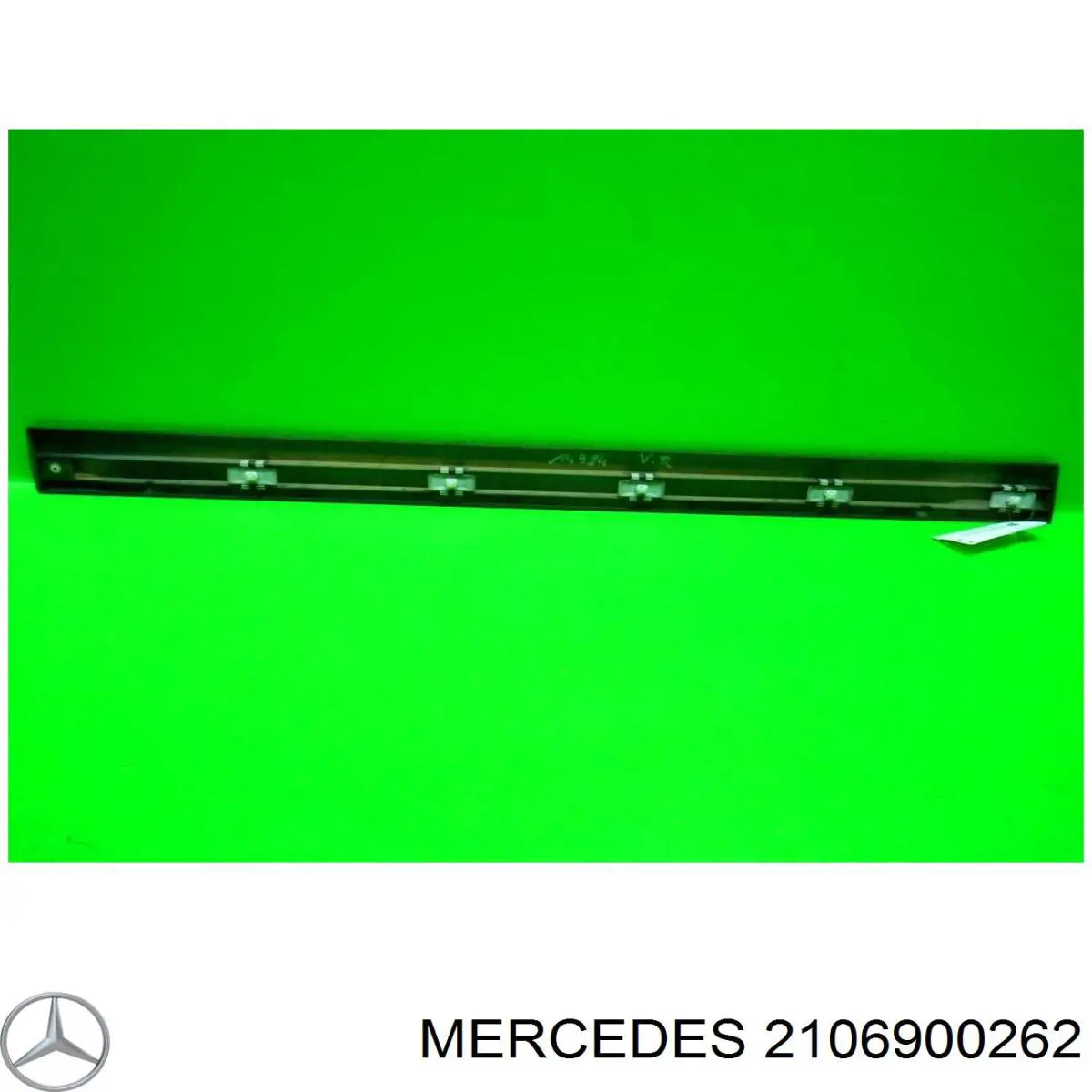 Молдинг двери передней правой Mercedes A2106900262 цена, от 5.62 USD