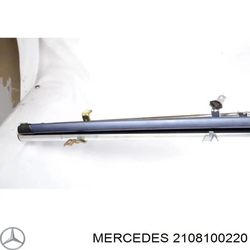 Шторка багажника на Mercedes E (W210)