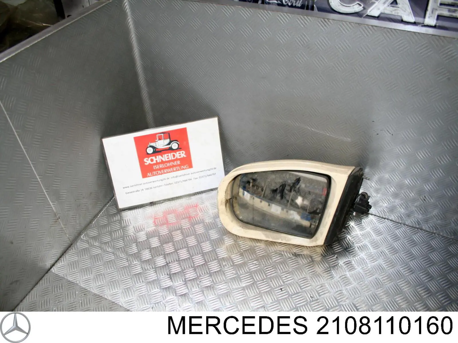 2108110160 Mercedes placa sobreposta (tampa do espelho de retrovisão esquerdo)