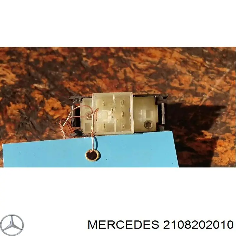Купить 2108202010 Mercedes Кнопочный блок управления стеклоподъемником центральной консоли