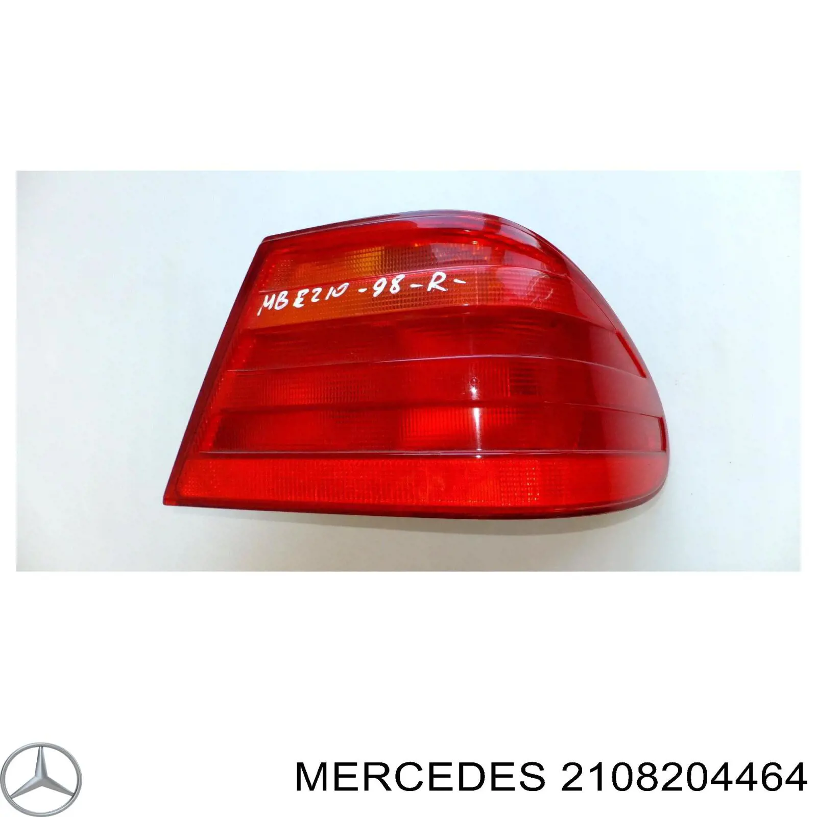 Фара задняя правая внешняя Mercedes 2108204464 цена, от 12.67 USD