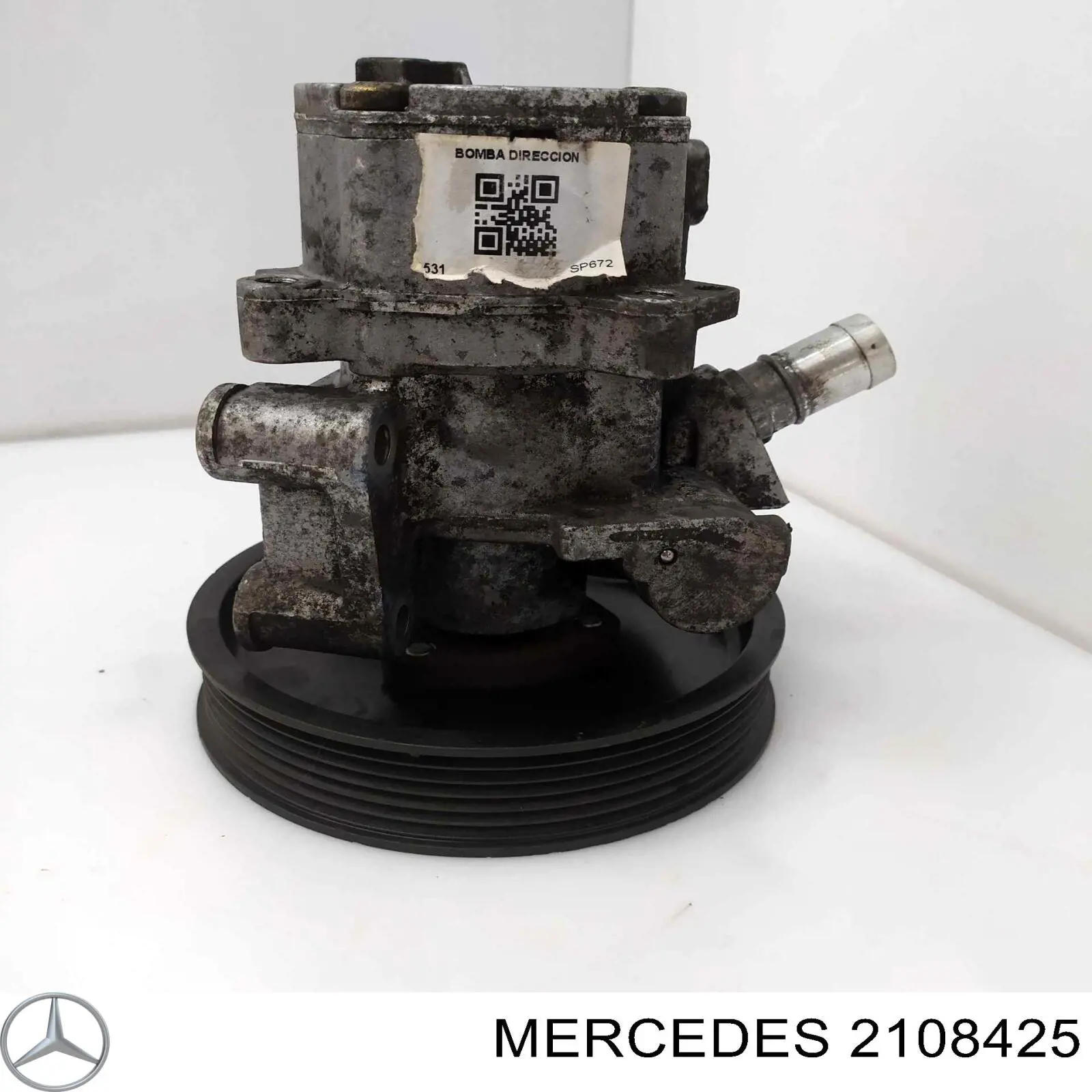 2108425 Mercedes 