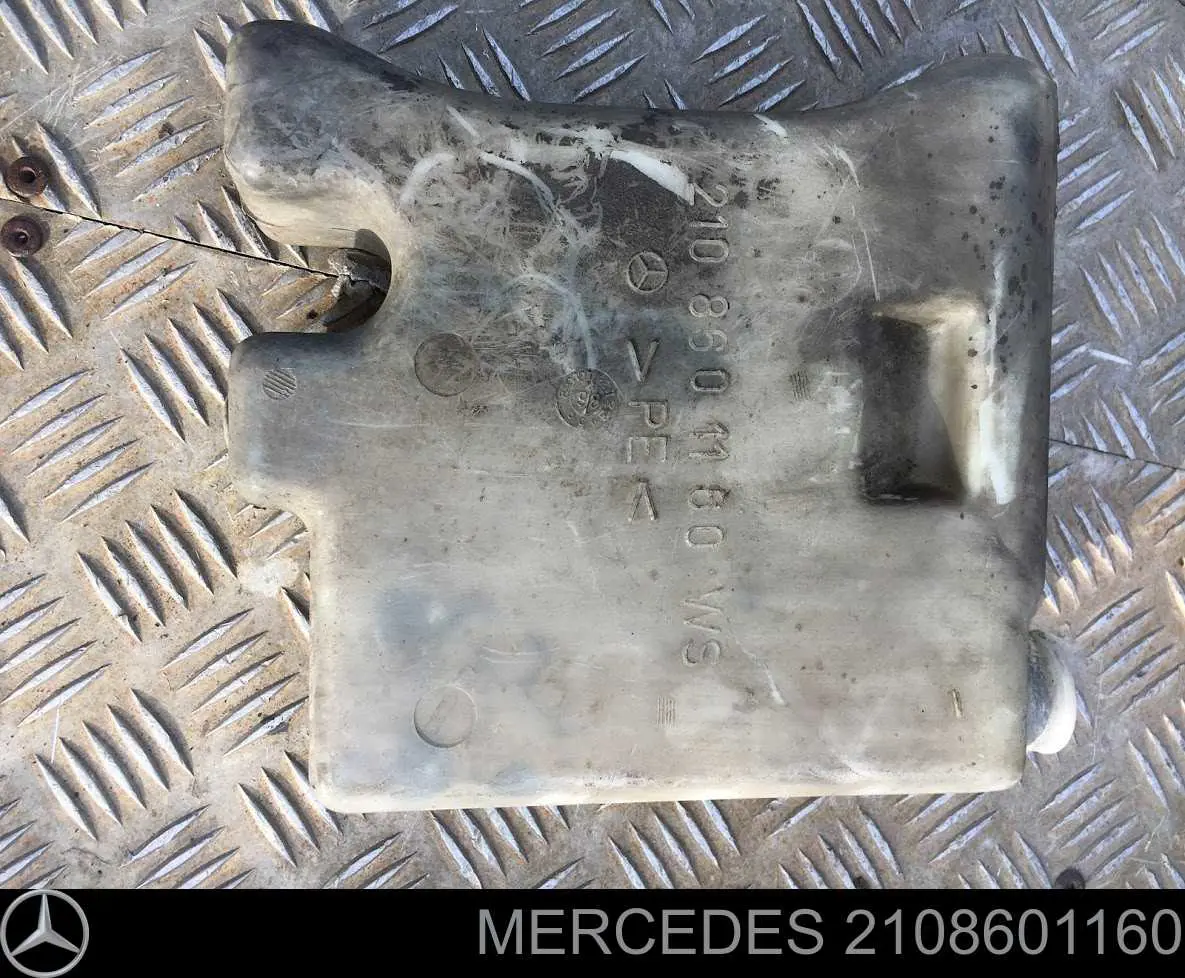 Бачок омывателя фар Mercedes 2108601160 цена, от 6.33 USD
