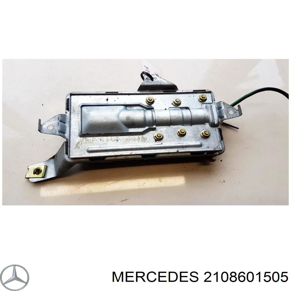  Mercedes 2108601505 цена, от 10.21 USD