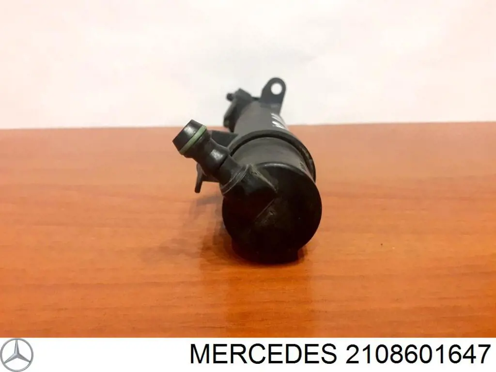 Форсунка омывателя фары передней, правой Mercedes 2108601647 цена, от 24.07 USD