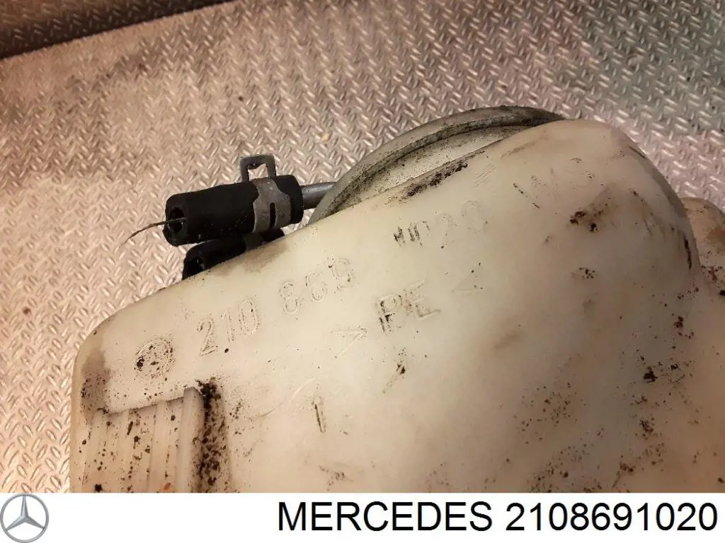 Tanque de fluido para lavador de vidro Mercedes E  S210