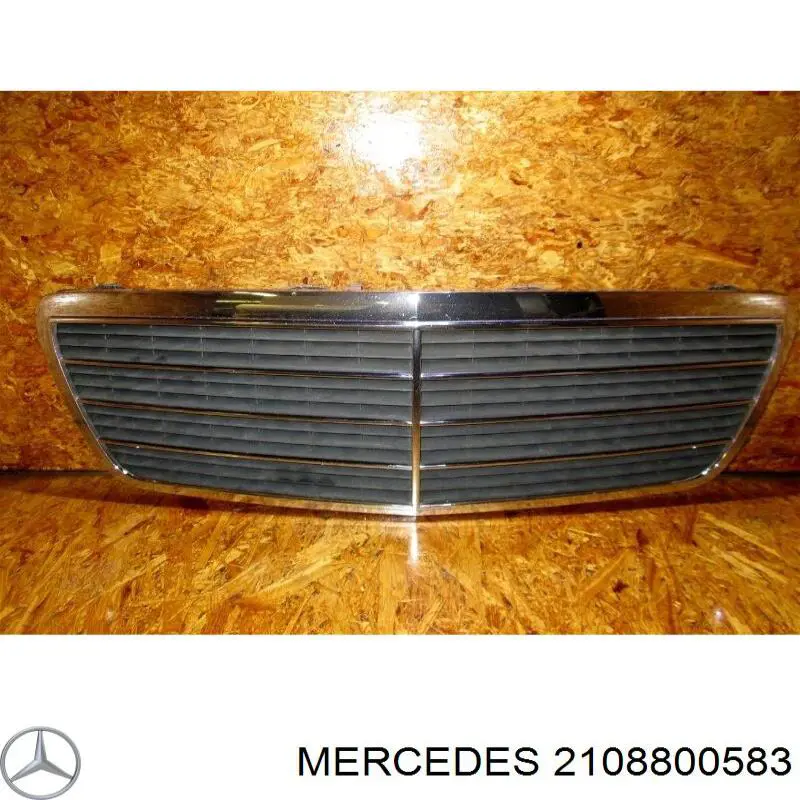 A21088005837D11 Mercedes grelha do radiador