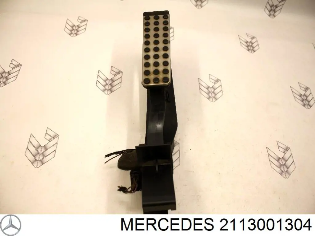Купить 2113010001 Mercedes Педаль газа